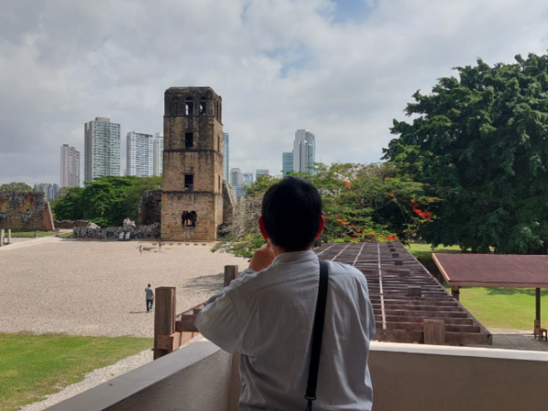 EXPLORE THE ANCIENTS AND MODERN CITIES